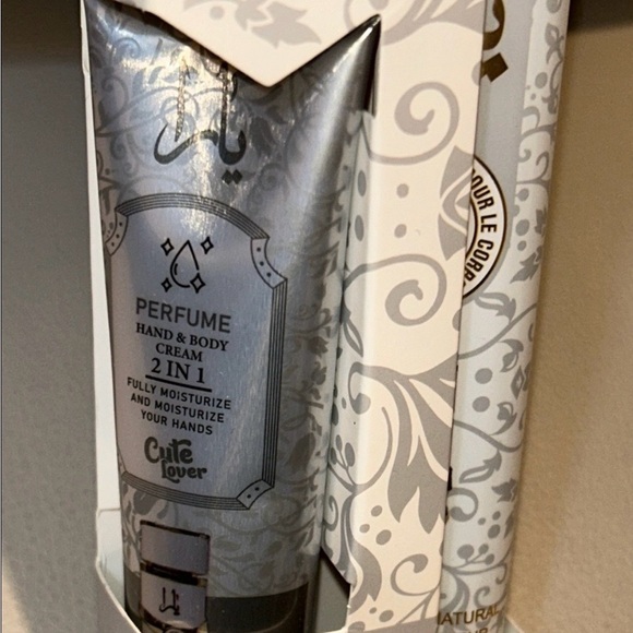 Yara White & Gold Women's Hand Cream and Eau de Toilette Set - Picture 4 of 5